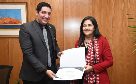 تنظيم ورشة عمل بعنوان " الاتصال المؤسسي ما بين النظرية والواقع " تحت رعاية الدكتورة هويدا مصطفي