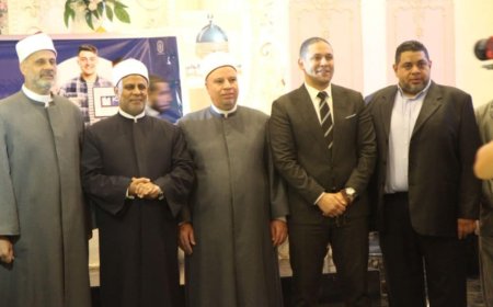 رئيس قطاع المعاهد الأزهرية يشهد مبادرة محو الأمية التكنولوجية ببرنامج ICBPC