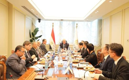 وزير التعليم العالي يلتقي وفد جامعة تشينزين الصينية لبحث التعاون في التعليم التكنولوجى