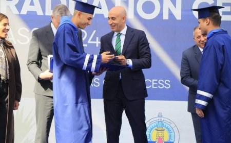 عدد من الوزراء والسفير الإيطالي ، يشهدون حفل خريج الدفعة الأولى من مدرسة ظهر للتكنولوجيا التطبيقية