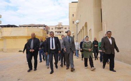 محافظ دمياط يطالب بإنهاء تطوير مشروع منطقة "اللسان والفنار"