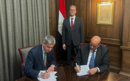 وزير البترول يبحث مع باريك جولد تعزيز استثماراتها في البحث عن الذهب واستغلاله