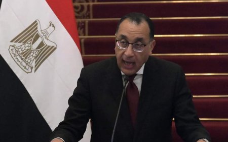 رئيس الوزراء يشارك في احتفالية وزارة الخارجية والهجرة وشئون المصريين بالخارج بقصر التحرير