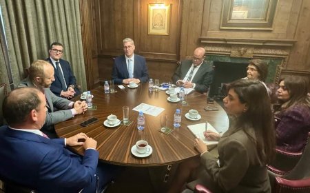 جلسة مباحثات مع مسئولي شركة آتون ريسورسز Aton Resources الكندية وتوقيع خطاب نوايا