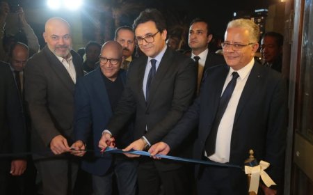 وزير الثقافة يفتتح الدورة الـ35 لصالون الشباب تحت شعار "استلهام" بمشاركة 238 فنانًا شابًا.