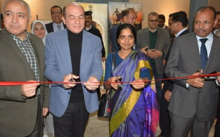 وزارة الثقافة تحتفي بالذكرى الـ 113 لميلاد الكاتب العالمي نجيب محفوظ