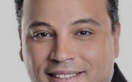 العرض يعتمد على الجرافيك.. تامر عبدالمنعم يكشف مفاجأة عن مسرحية "الملك وأنا"