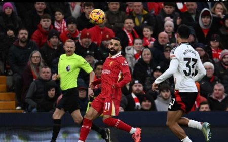 التعادل يضع ليفربول تحت الضغط في صراع الصدارة
