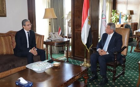 نقيب الإعلاميين يلتقي رئيس المجلس الأعلى لتنظيم الإعلام لبحث التعاون المشترك