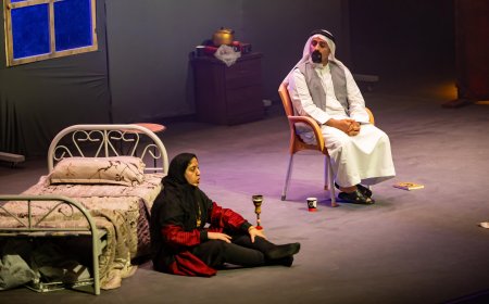 مهرجان الرياض للمسرح ينطلق في يومه الأول.. بين تشكيل الرؤى وحكايات خشبة المسرح