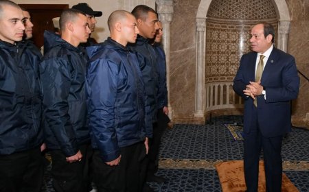 الرئيس عبد الفتاح السيسى يشهد اختبارات كشف الهيئة للطلبة المتقدمين للالتحاق بالأكاديمية العسكرية المصرية والكليات العسكرية