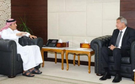 رئيس المجلس الأعلى لتنظيم الإعلام يلتقي رئيس المؤسسة القطرية للإعلام