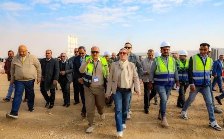 وزيرة البيئة تتفقد إنشاء مصنع المعالجة الميكانيكية والبيولوجية لتدوير المخلفات الصلبة بقنا