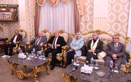 وزير الشباب والرياضة يلتقي أعضاء مجلسي النواب والشيوخ بالمنيا