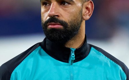 محمد صلاح يفوز بجائزة أفضل لاعب في العالم..وغدا يواجه توتنهام