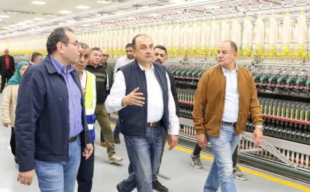 وزير قطاع الأعمال يتفقد شركة غزل المحلة و عدد من المصانع الجديدة
