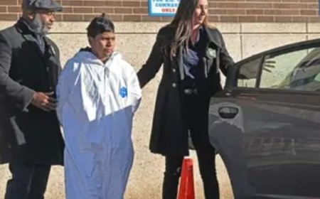 رجل يشعل النار في إمرأة داخل مترو بروكلين