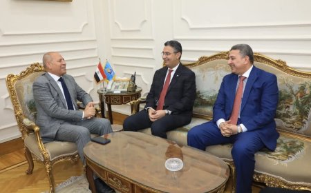 محافظ القاهرة يستقبل وزير التموين في أول زيارة رسمية لمبنى الديوان العام للمحافظة