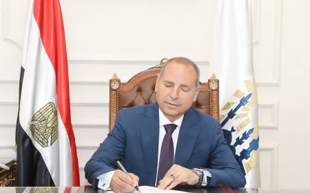 محافظ القاهرة يصدر حركة تغييرات بين رؤساء الأحياء بهدف الاستفادة من الكفاءات وتجديد الدماء