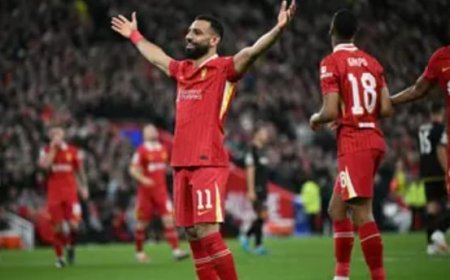 محمد صلاح يتلقى عرضاً فلكياً من باريس سان جيرمان.."نصف مليون يورو اسبوعيا"