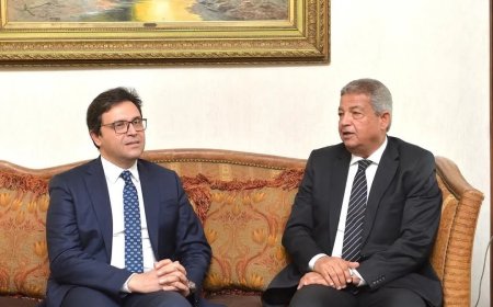 وزير الثقافة يلتقي رئيس الأعلى الإعلام لـ بحث التعاون في تعزيز الوعي الثقافي والفكري