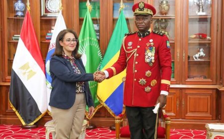 السفيرة المصرية في الجابون تقدم أوراق اعتمادها إلى رئيس جمهورية الجابون