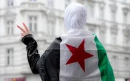 المستشار الألماني: السوريين الذين لا يعملون..وعليهم مغادرة البلاد