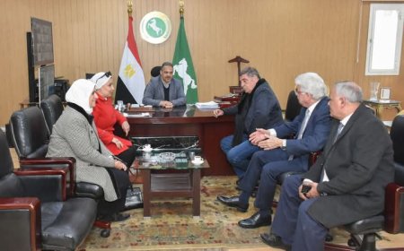 محافظ الشرقية: التعاون بين النواب والشيوخ يعزز تطوير الخدمات وتلبية احتياجات المواطنين