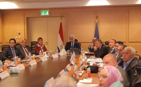 وزير السياحة والآثار: إنتهاء معرض رمسيس وذهب الفراعنة بألمانيا محققا 200 ألف زائر وبدء إجراءات نقلة إلى اليابان