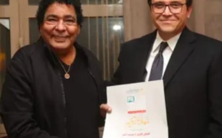 تدهور الحالة الصحية لمحمد منير: مشاكل في الرئة والكلى تمنعه من الأنشطة الفنية