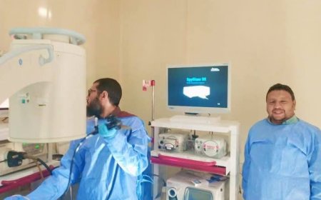 مستشفيات جامعة أسيوط تنجح في تفتيت حصوات القنوات المرارية بالتنظير لأول مرة