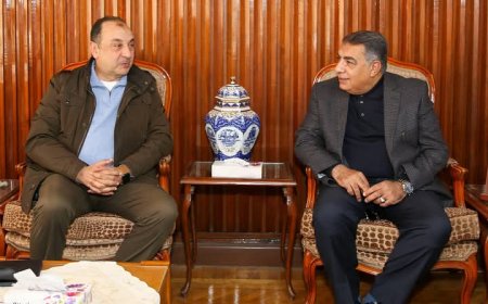 وزير قطاع الأعمال العام يلتقي محافظ الدقهلية و يزور شركة الدلتا للأسمدة بطلخا