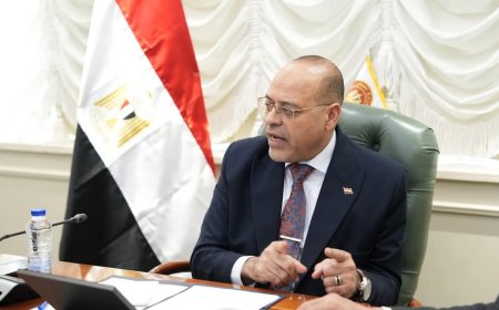 وزير العمل: صرف 20 ألف جنيه لـ عامل "سقط" من أعلى "سقالة" بـ نقابة الصحفيين