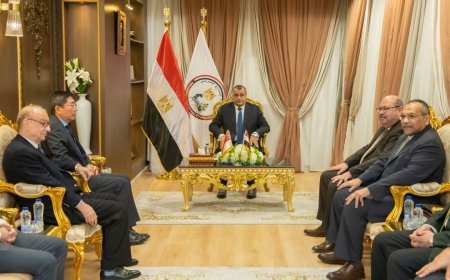 وزير الإنتاج الحربي يبحث مع سفير سنغافورة فرص التعاون الاستثماري