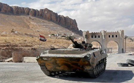 إسرائيل تصادر آلاف الأسلحة السورية وتكثف عملياتها العسكرية في المنطقة