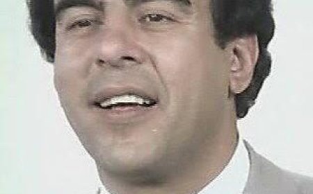 رحيل فكري صادق.. مسيرة فنية حافلة وإبداع لا ينسى