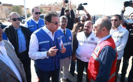 وزير الصحة يتفقد جاهزية سيارات الإسعاف في الشيخ زويد استعدادًا لدعم قطاع غزة