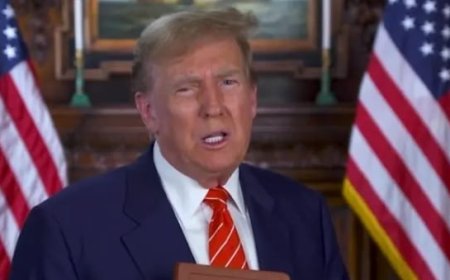 ترامب والإنجيل: هل أصبح رمزًا دينيًا في السياسة الأمريكية؟