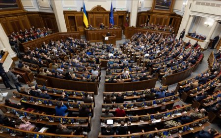 البرلمان الأوكراني يؤيد تمديد حالة الطوارئ العسكرية لمدة 90 يوماً