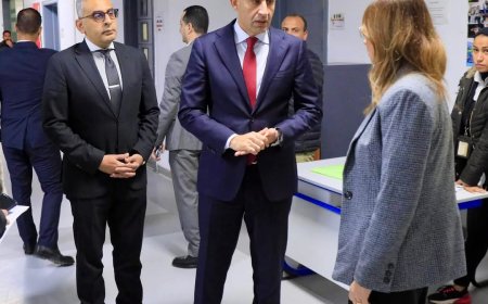 وزير التربية والتعليم في زيارة مفاجئة للمدرسة الخاصة الدولية التي شهدت واقعة التعدي على طالبة