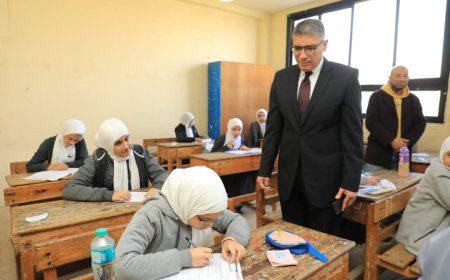 محافظ الجيزة يتفقد سير امتحانات الشهادة الإعدادية في مدارس مختلفة