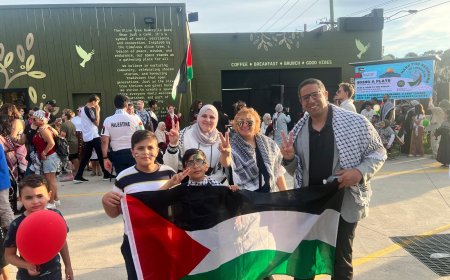 الفلسطينيون في ملبورن يحتفلون بالهدنة في غزة بمشاركة مصرية