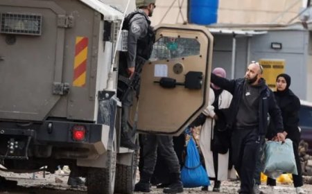 سكان جنين يغادرون منازلهم مع استمرار هجوم إسرائيلي بالضفة الغربية