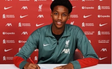 ليفربول يوقع عقدا رسميا مع نجم صاعد من أصول مصرية