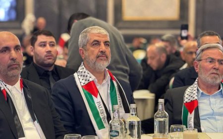 رئيس جهاز المخابرات المصرية يلتقي وفد حماس لبحث تنفيذ اتفاق غزة