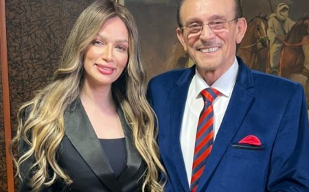 محمد صبحي يكشف كواليس مسرحيته الجديدة وتفاصيل لقاءه مع أم كلثوم في «سبوت لايت»