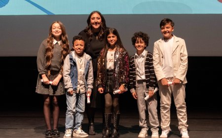 هلا رشدي ونورهان تتألقان في افتتاح الدورة 14 من مهرجان حكاوي لفنون الطفل وتكريم النجوم الصغار