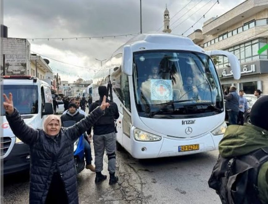 عاجل | الإفراج عن الأسرى الفلسطينيين ووصولهم إلى رام الله