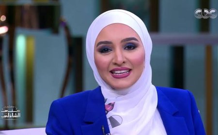 هلا رشدي: أعمل على ألبوم للأطفال.. وسعيدة بتكريمي في مهرجان حكاوي