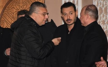 بالصور| توافد كبير لنجوم الفن على عزاء ماجد شقيق مصطفى شعبان في مسجد الشرطة